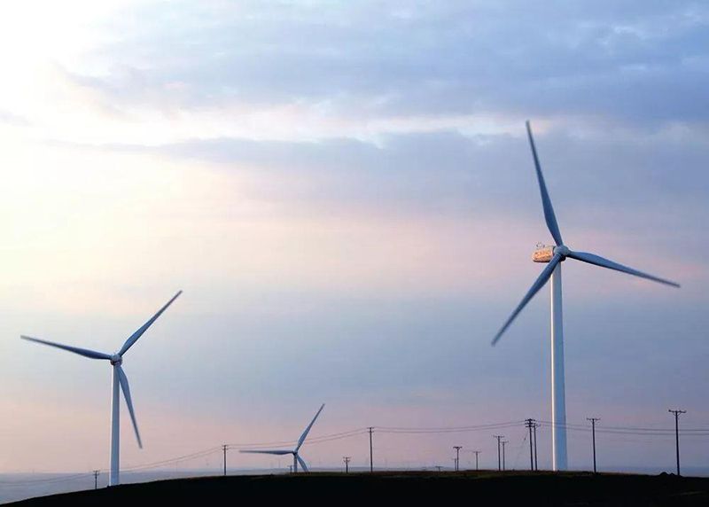 不為人知的秘密，風力發電機為什麼順時針旋轉？