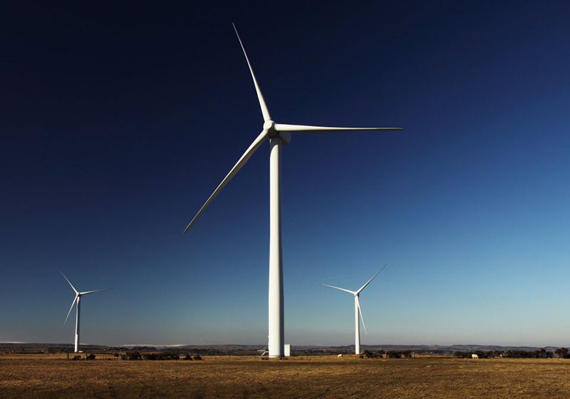 大型風力發電機旁的居住體驗